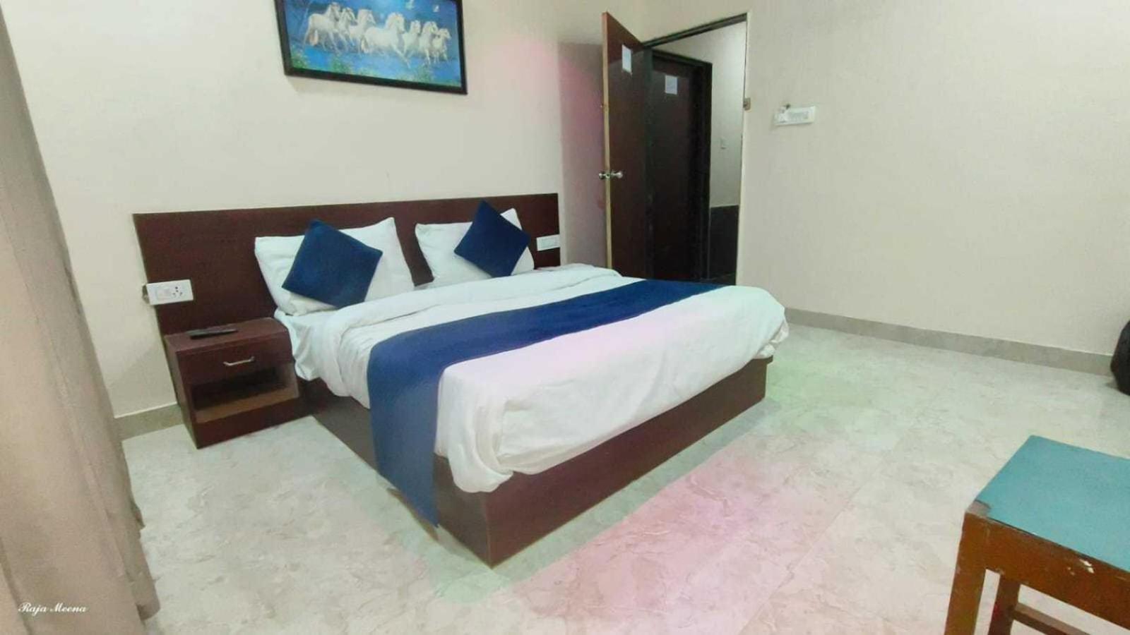 Collection O Hotel Kavya Guest House Dźajpur Zewnętrze zdjęcie